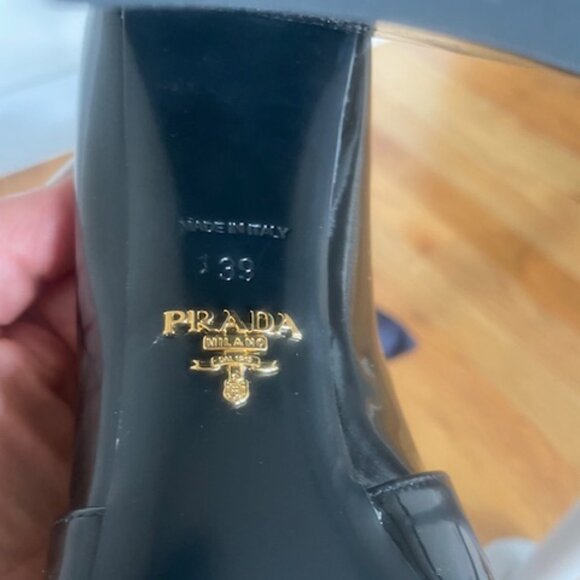 $890 PRADA Gold Chain Statement Loafer Pump New w/Box -  S 8,5/9 IT - Picture 14 of 16